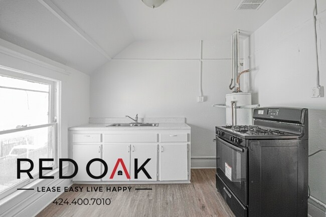 Photo - 615 S Soto St Unit 615 4/5