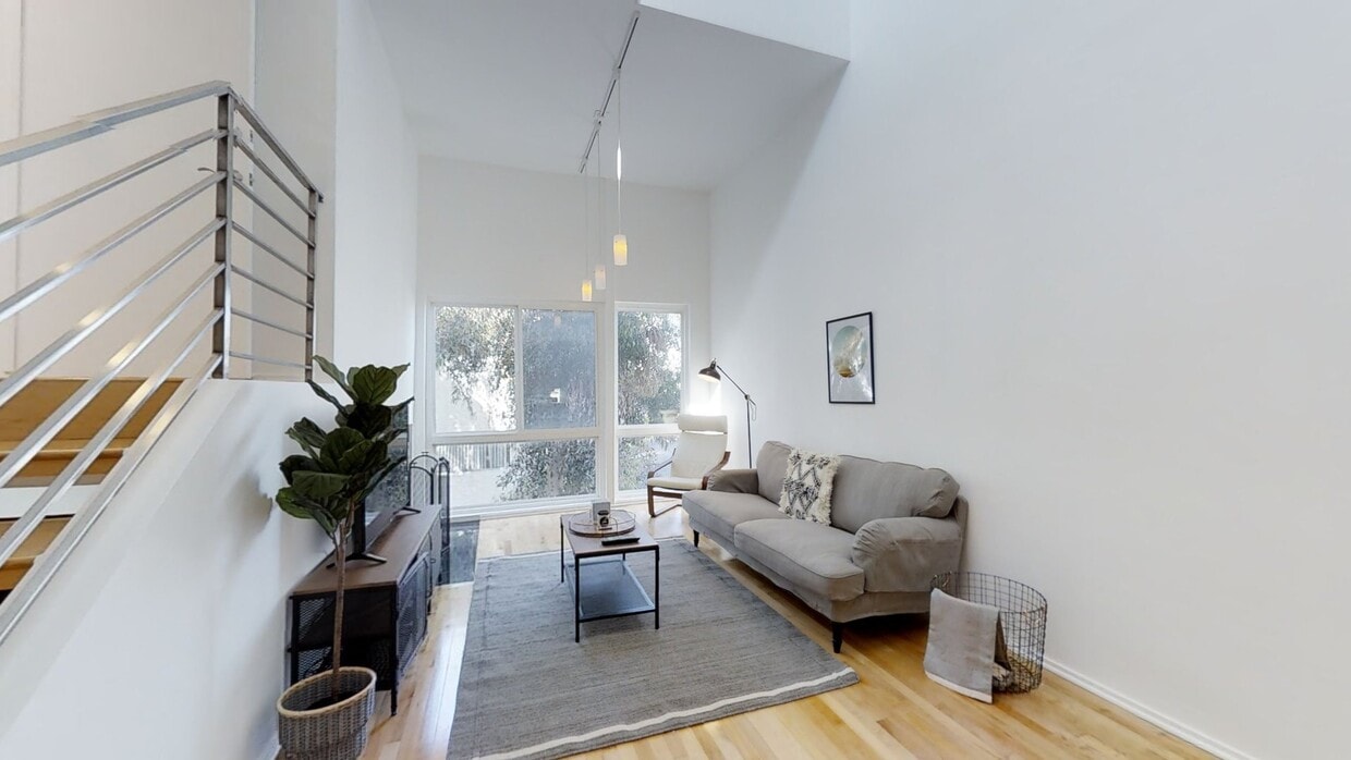 3D Tour - 3422 Schooner Ave Townhome