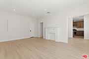 Photo - 833 1/4 N Alfred St