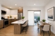 Photo - 1845 Vineyard Ave