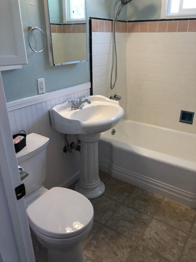 Photo - 502 N Rosemary Ln Unit 502