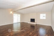 Photo - 11933 Phillippi Ave House