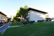 Photo - Haddon Hacienda Apartments