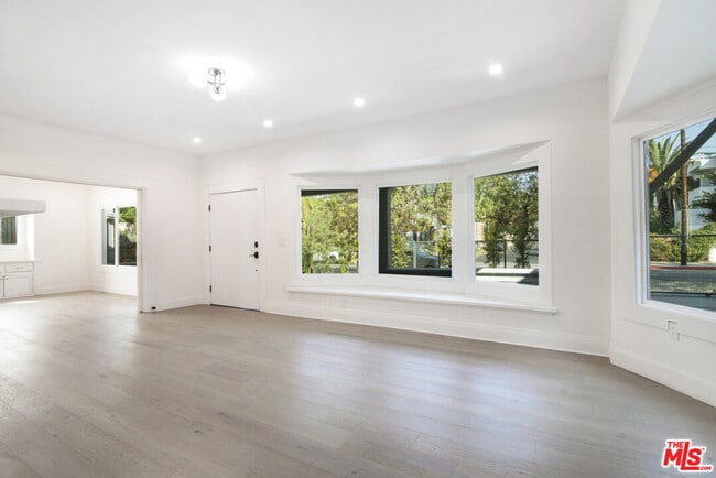 Photo - 4612 Franklin Ave