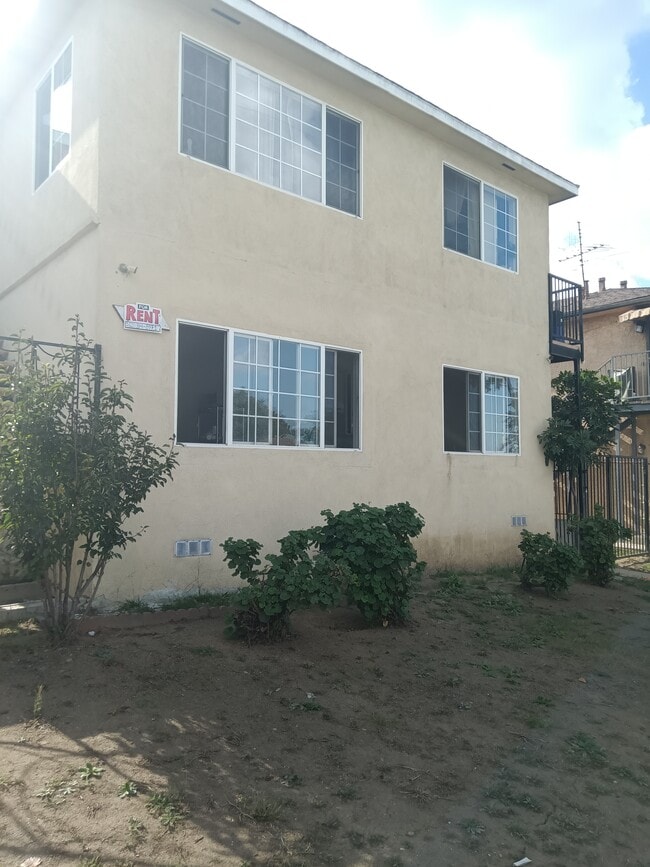 Photo - 1940 W Imperial Hwy Unit Apartment for rent