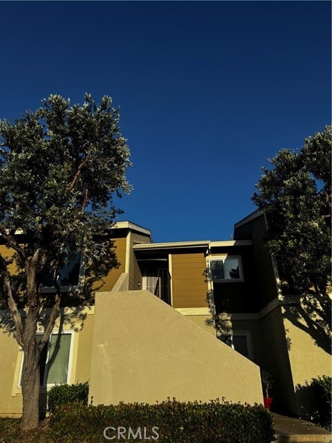 Building Photo - 26312 Los Viveros Unit F