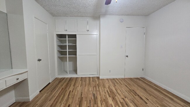 Photo - 4706 Vantage Ave Unit 4