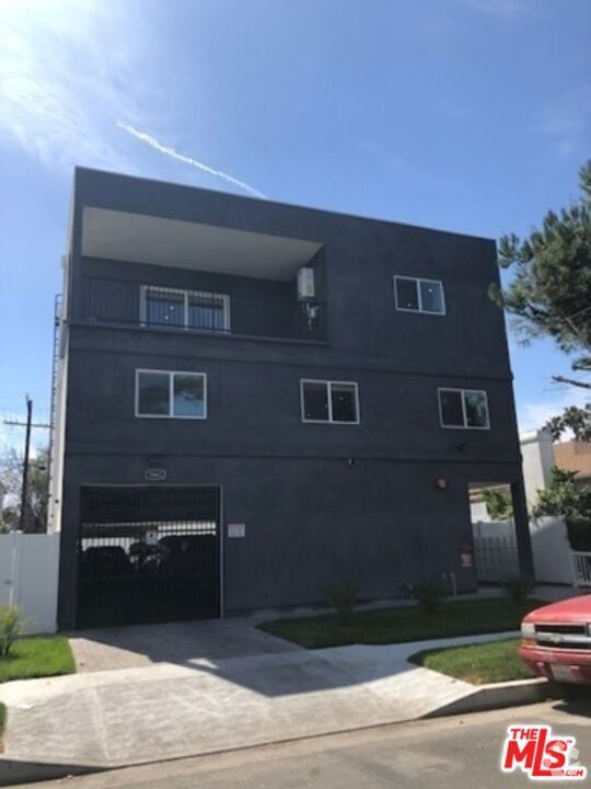 Building Photo - 5862 David Ave Unit 102 Rental