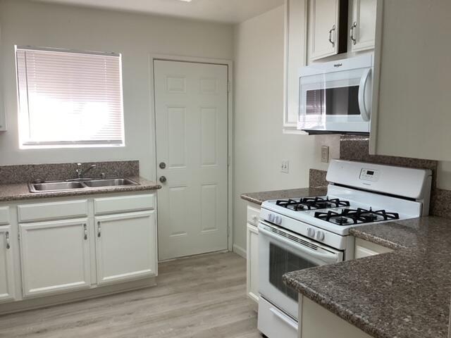 Photo - 38550 22nd St E Unit 3
