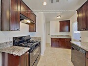 Photo - 863 N Workman St