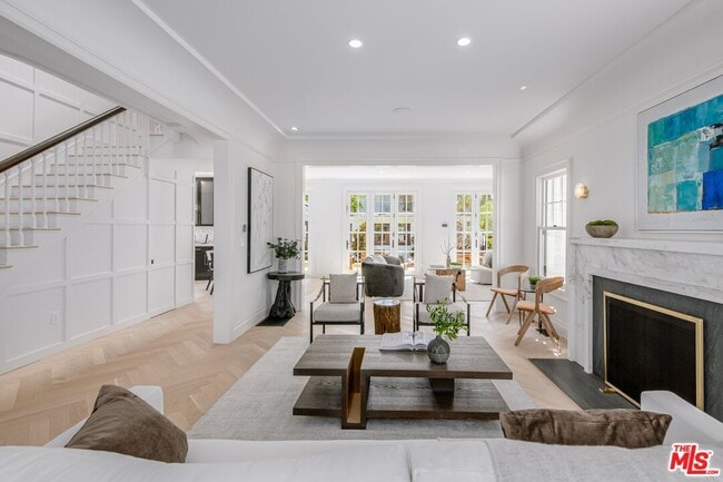 Photo - 1600 N Ogden Dr