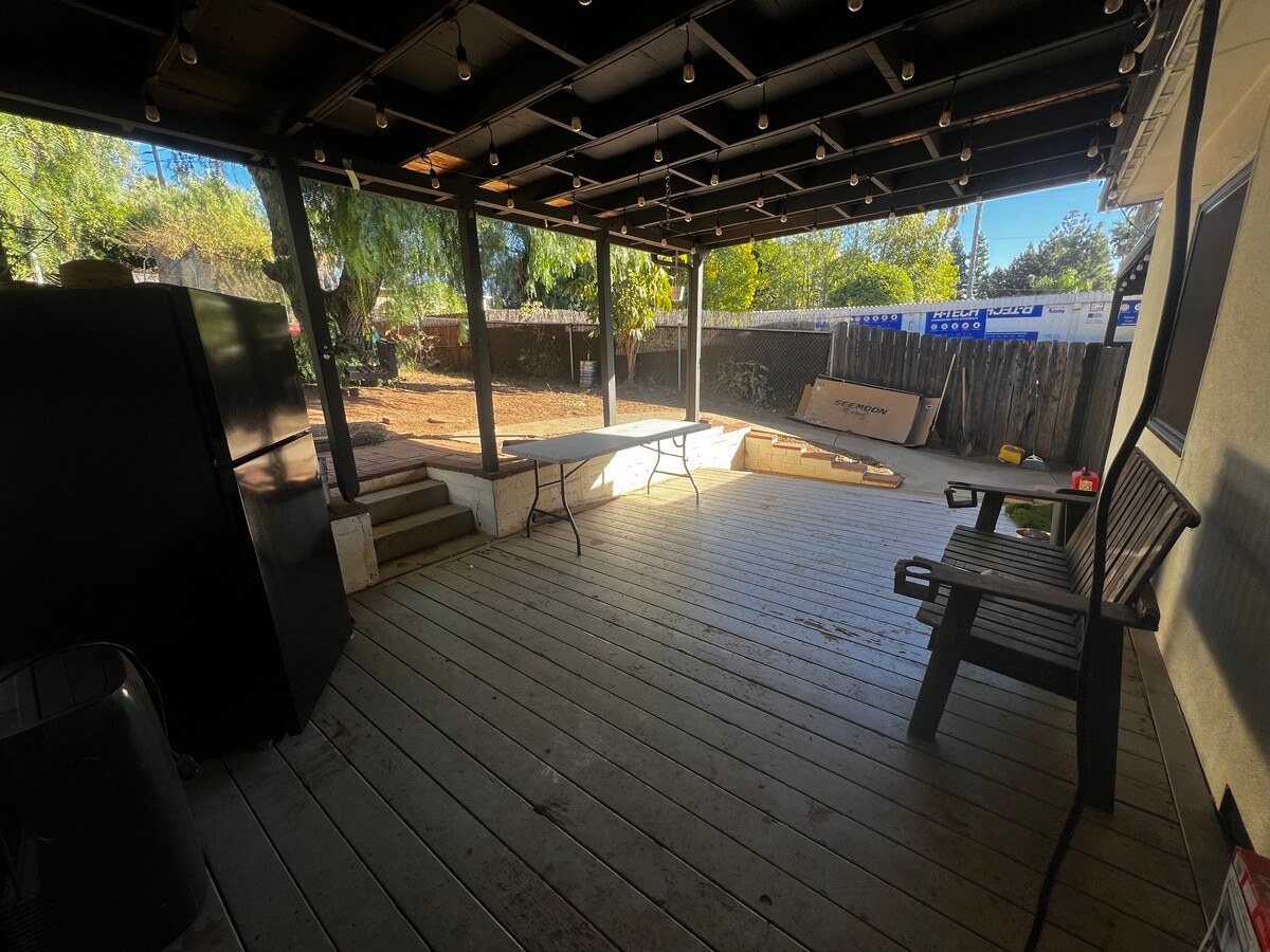 Photo - 9354 Campo Rd