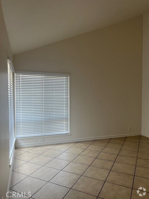 Building Photo - 12905 Hedda St Rental