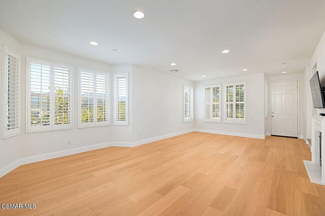 Photo - 4799 Via Altamira