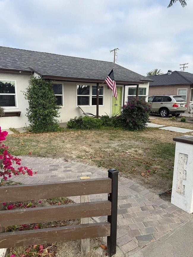 Photo - 14139 Crossdale Ave