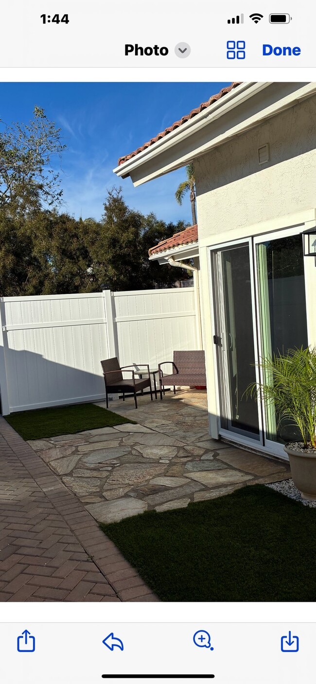Photo - 742 Poinsettia Park S
