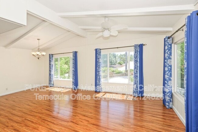Photo - 33426 Windmill Rd