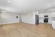 Photo - 19 E Pine St