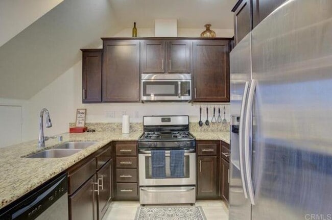 Photo - 5451 San Roberto