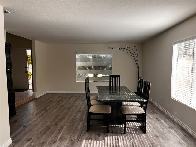 Photo - 1657 Meadow Glen Rd