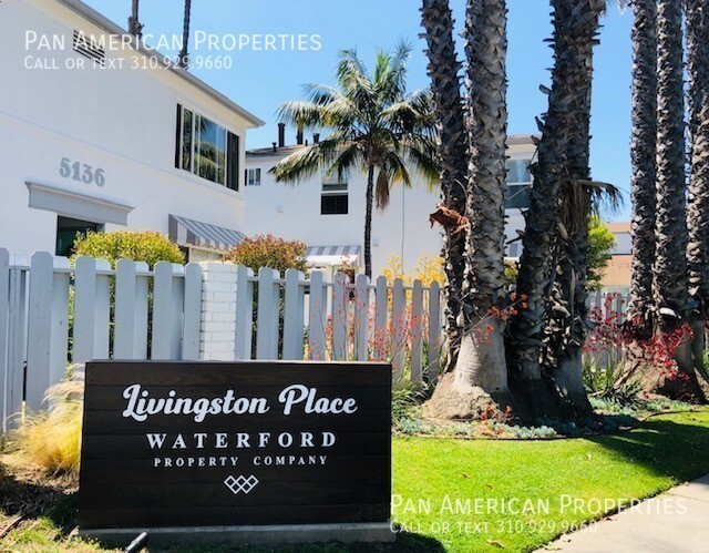 Building Photo - 5136 E Livingston Dr Unit 1