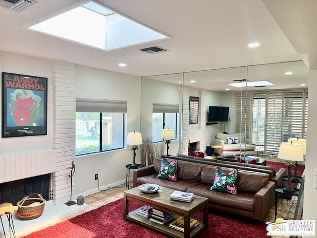 Building Photo - 2441 S Birdie Way Unit E