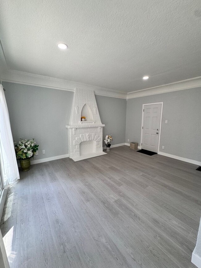 Photo - 234 Lime Ave
