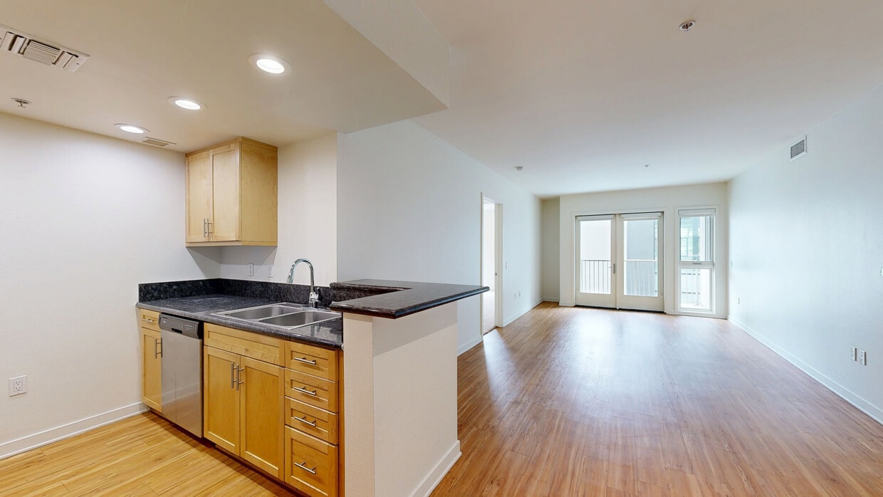 3D Tour - Mayfair Residences at Santa Monica Beach Apartments