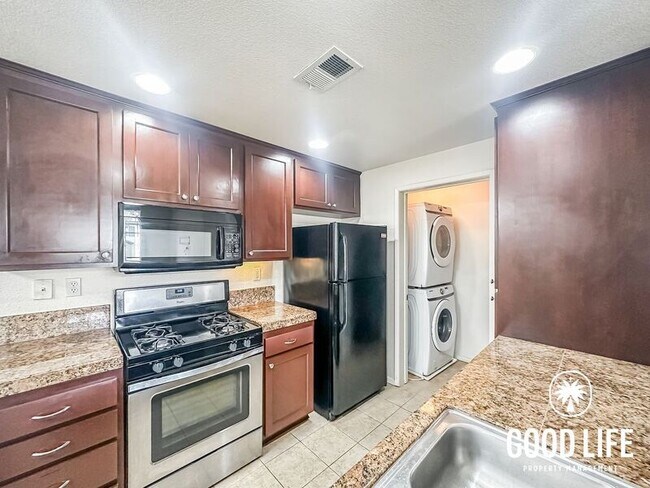 Photo - 1875 Baudouin Pl Unit 1734
