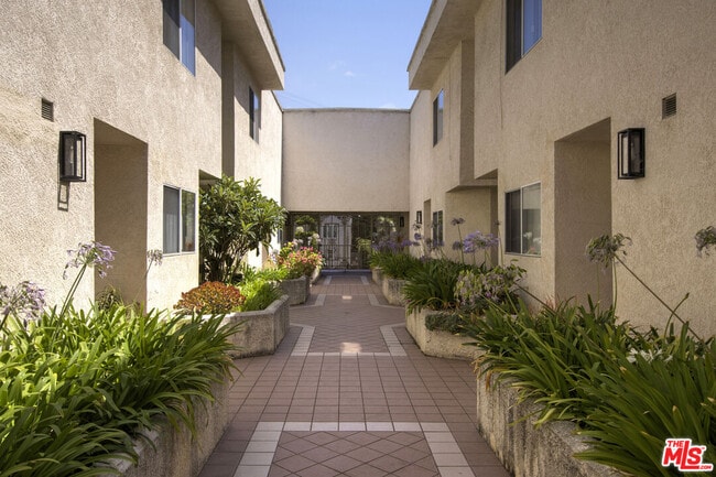 Photo - 4003 Sunset Dr Unit 8