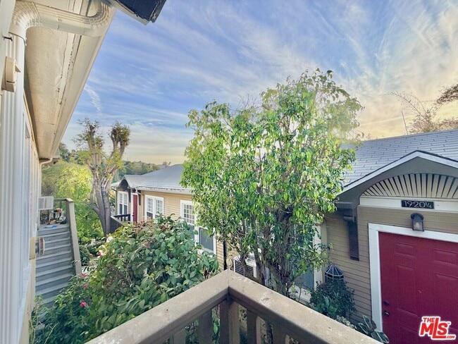 Building Photo - 1922 Preston Ave