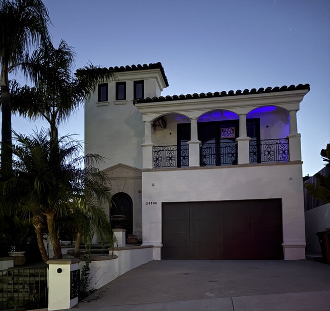 Building Photo - 26509 Via Sacramento