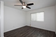Photo - Spacious 2 Bedroom in University Heights w... Apartment