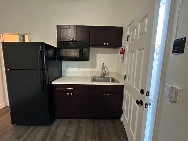 Photo - 3467-71 Luna Ave