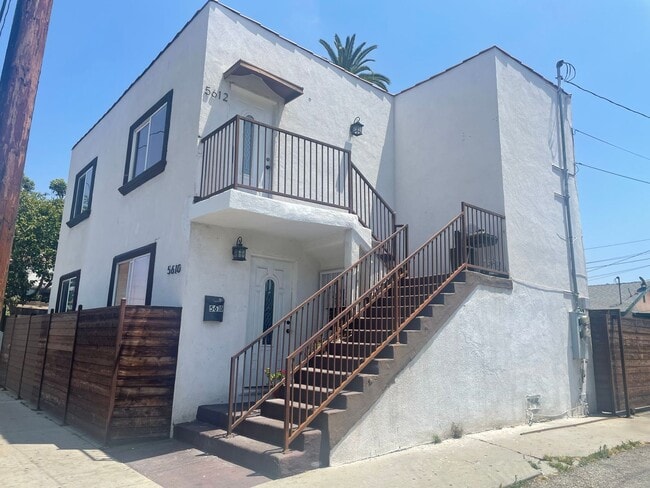 Photo - 5610Hoop Unit 5612