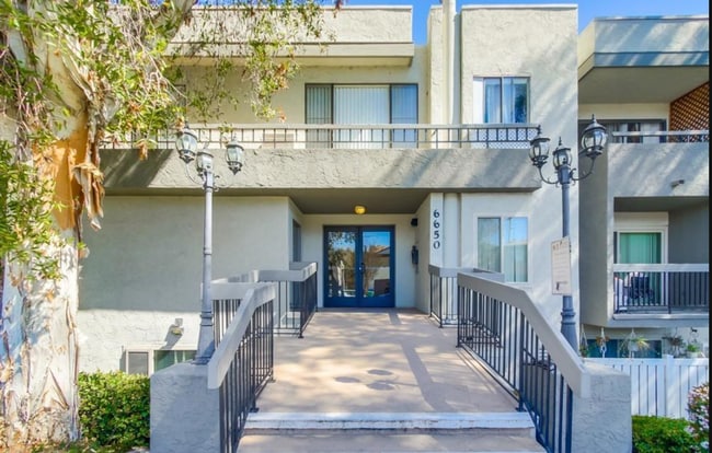 Building Photo - 55+ Community condominium