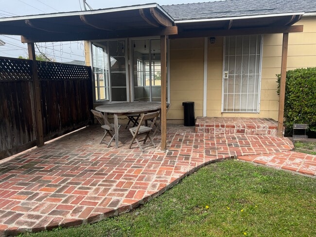 Photo - 3841 Westwood Blvd Unit 3841