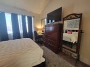 Photo - 2121 Dufour Ave