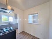 Photo - 2068 Linden Ave House