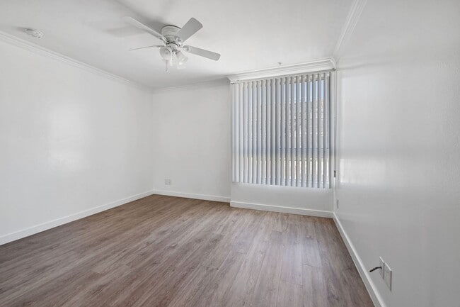 Photo - Spacious 2-Bed / 2-Bath Apartment in Prime Hollywood Location Unit Barton #202