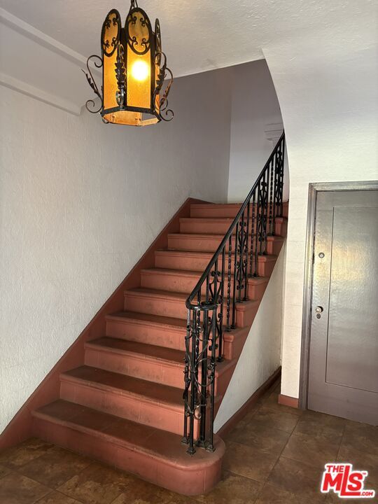 Photo - 351 N Gardner St Unit 1/2