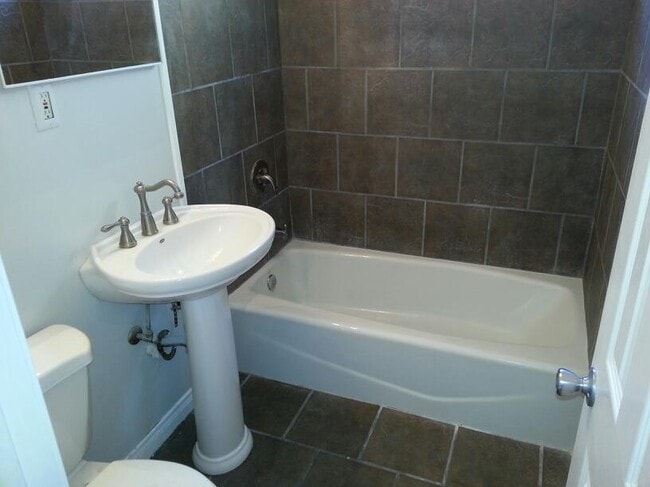 Photo - 4092 Green Ave