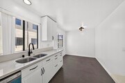 Photo - 3467 W 171st St