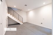 Photo - Elegant 3 Bedroom / 2.5 Bathroom Home in LA
