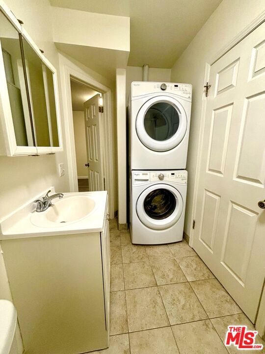Photo - 4343 4th St Unit 2-E