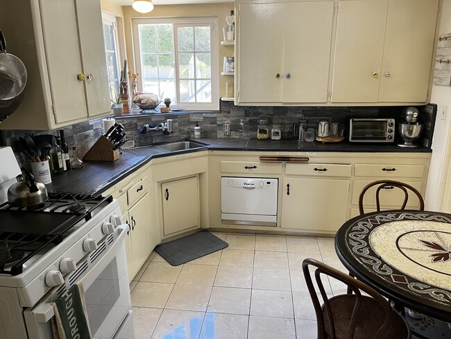 Eat in Kitchen with new appliances - 1706 S Beverly Glen Blvd Unit NA