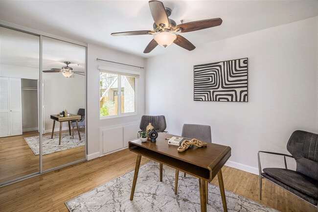 Photo - 5605 Friars Rd Unit 270