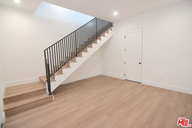 Photo - 4543 Tujunga Ave