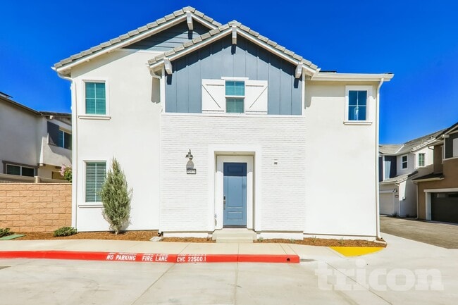 Building Photo - 31674 Luther Dr