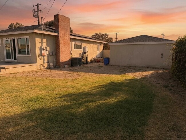 Photo - 14779 Nanry St